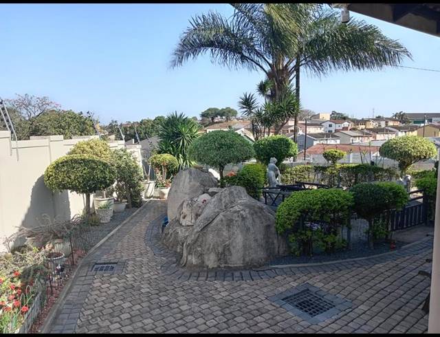 4 BEDROOM HOUSE FOR SALE IN WOODVIEW